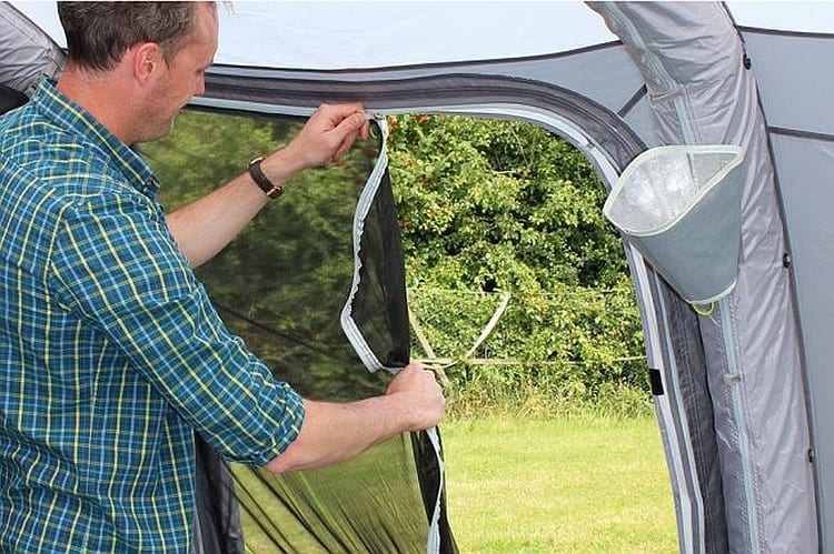 Full mesh side door on the Outdoor Revolution Camp Star 600. It is compatible with all the Outdoor Revolution goodies such as the Lumi-link lighting system